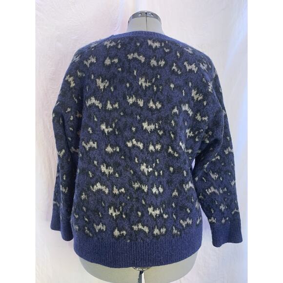 Athleta Hawthorn Sweater, Women's 2XL, Wool Blend Animal Print Pullover Blue - Picture 5 of 8